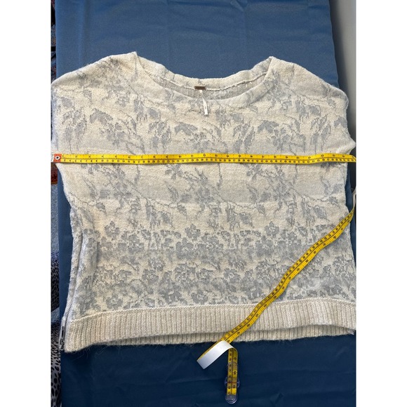 Free People Gray and White Boat Neck Sweater with Zip Sides Medium Pre-owned - Picture 7 of 9